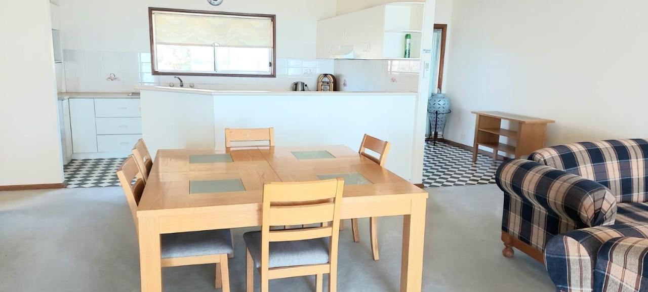 Barmera Lake Resort Motel Extérieur photo
