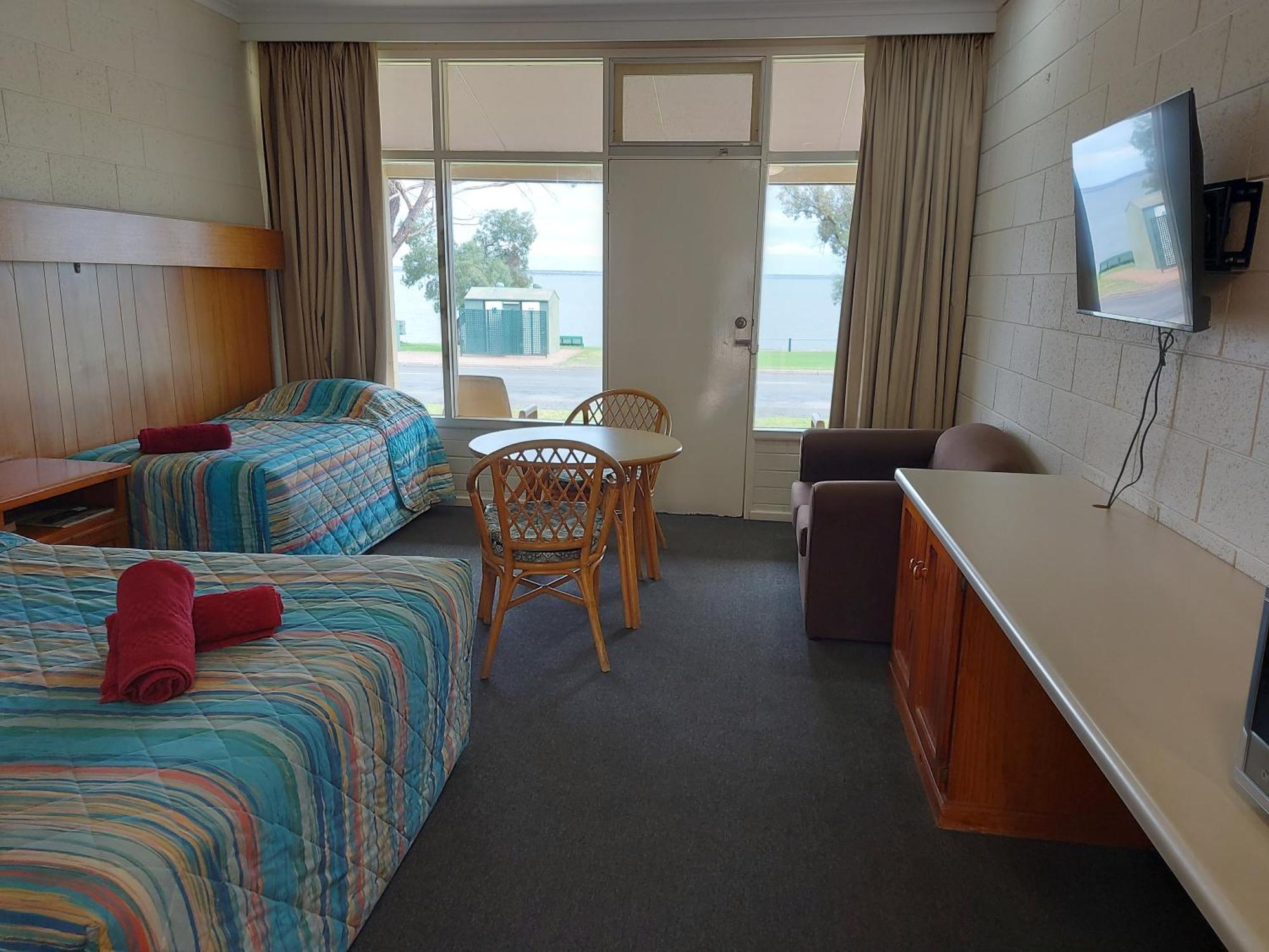 Barmera Lake Resort Motel Extérieur photo